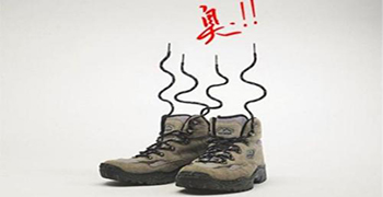 防霉劑廠家告訴你鞋子異味的產生途徑！